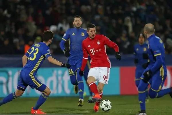 在全国比赛 在全国比赛