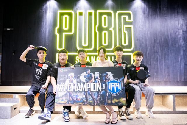 尔洛特的进 尔洛特的进