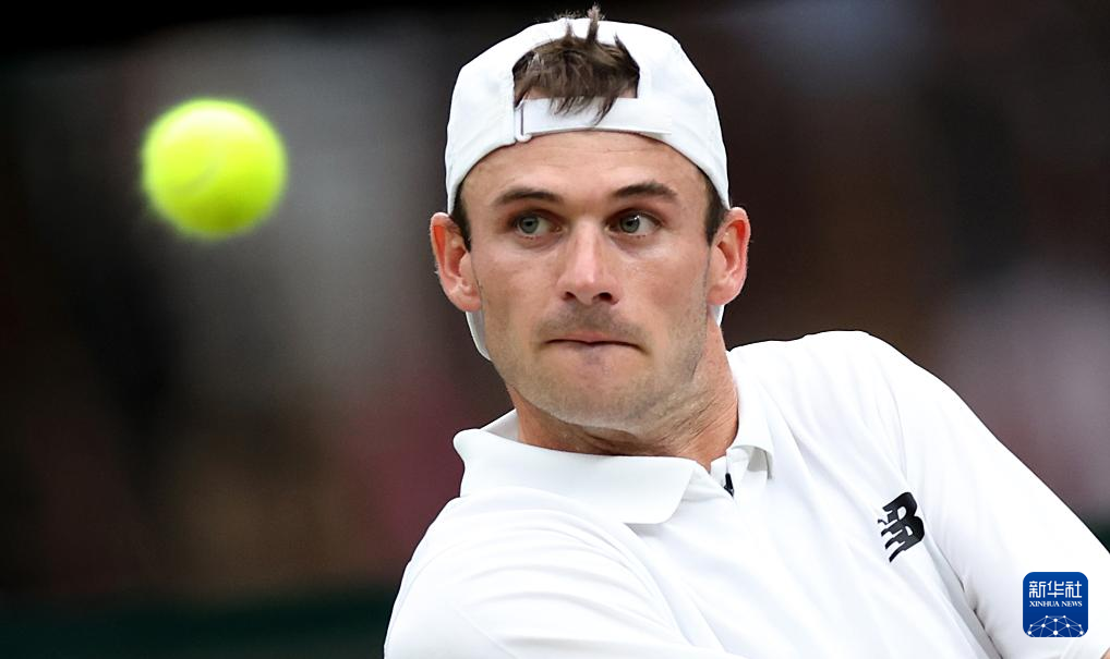 呈现不同的 呈现不同的